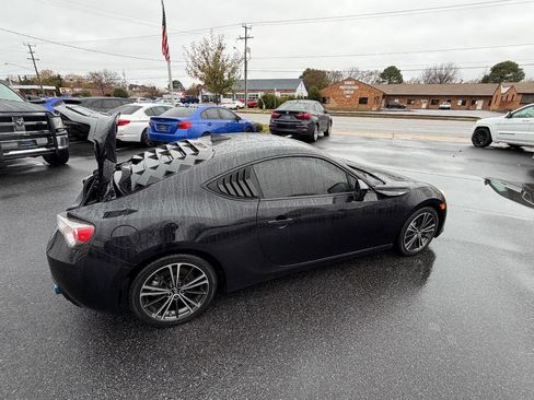 Used 2013 Scion FR-S 10 Series image 6