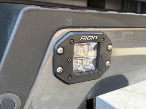 Used 2022 Ford F350 Platinum w/ Tremor Off-Road Package AWD/4WD image 8
