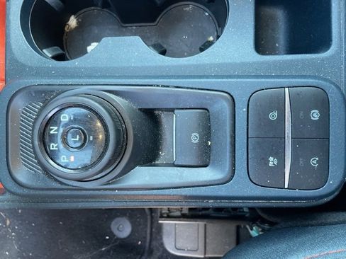 Used 2022 Ford Maverick XLT image 9