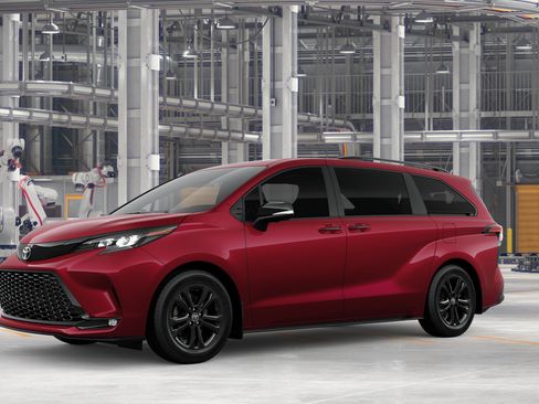 New 2026 Toyota Sienna XSE AWD/4WD image 3