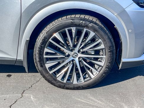 Used 2024 Lexus RX 350 w/ Convenience Package image 9