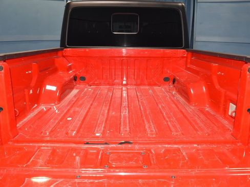 Used 2023 Jeep Gladiator Sport image 26