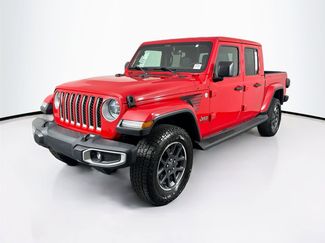 Used 2020 Jeep Gladiator Overland video 2