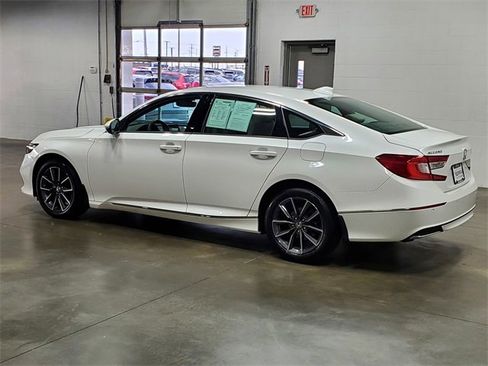 Used 2021 Honda Accord EX-L image 6