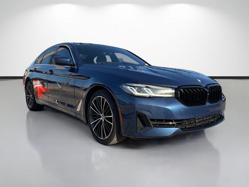 Used 2021 BMW 540i w/ Premium Package RWD image 1