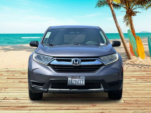 Used 2017 Honda CR-V LX image 7