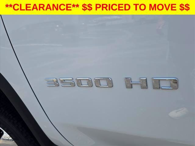 New 2026 Chevrolet Silverado 3500 W/T AWD/4WD image 18