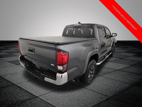 Certified 2023 Toyota Tacoma SR5 AWD/4WD image 6