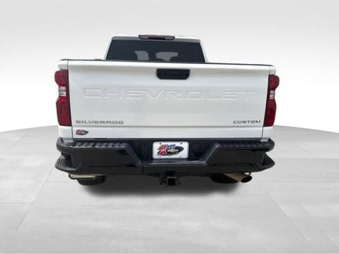 Used 2025 Chevrolet Silverado 2500 Custom w/ Custom Convenience Package AWD/4WD image 6