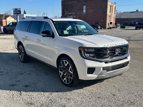 New 2026 Ford Expedition Max Platinum w/ Platinum Ultimate Package image 12