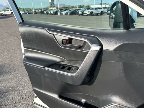Used 2024 Toyota RAV4 LE AWD/4WD image 12