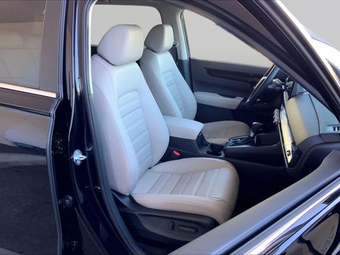 Used 2025 Honda CR-V EX-L image 16
