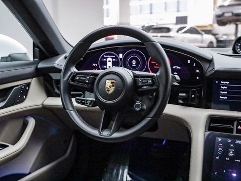 Certified 2022 Porsche Taycan 4S AWD/4WD image 19