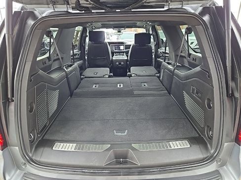 Used 2021 GMC Yukon XL Denali w/ Denali Premium Package image 61