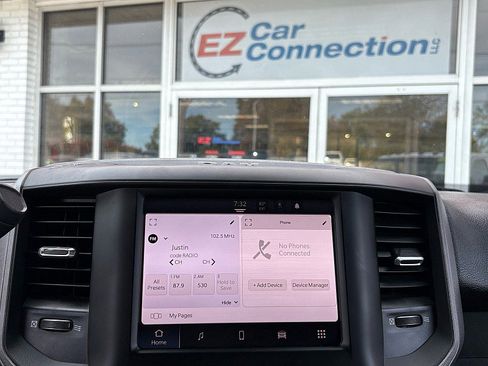 Used 2022 RAM 5500 Tradesman w/ Safety Group image 20