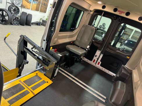 Used 2016 Ford Transit 150 130 Medium Roof image 50