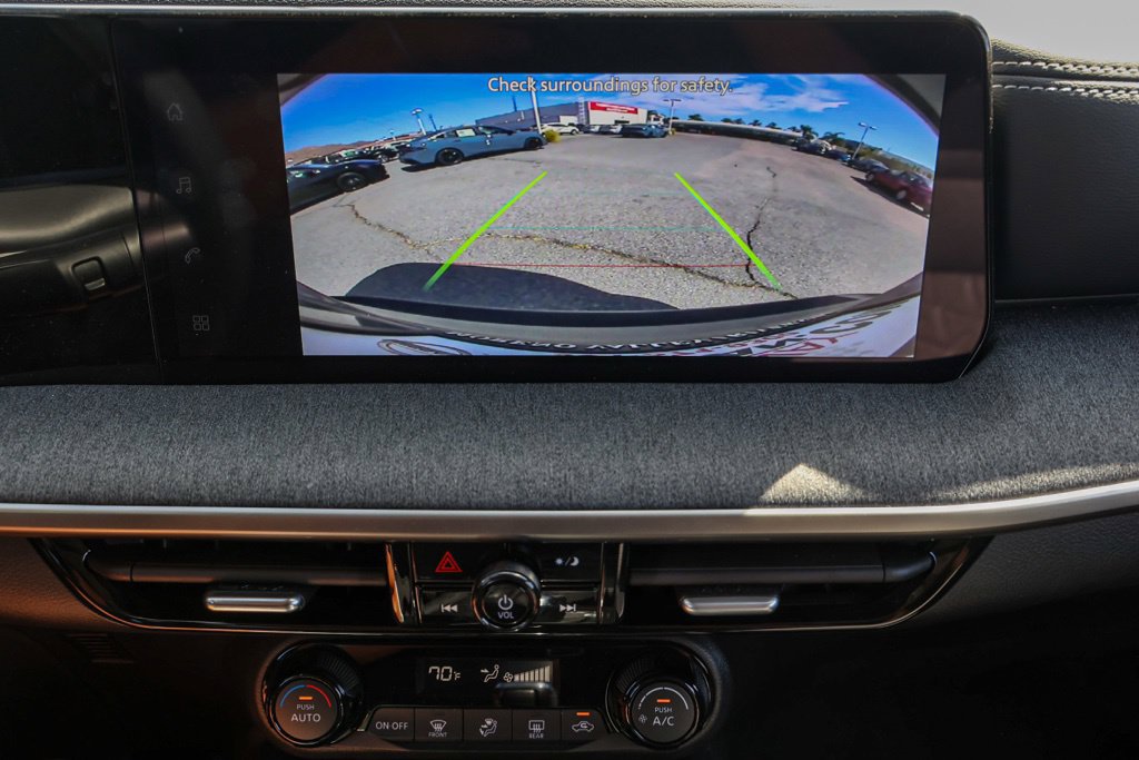 Used 2026 Nissan Kicks SV FWD image 30
