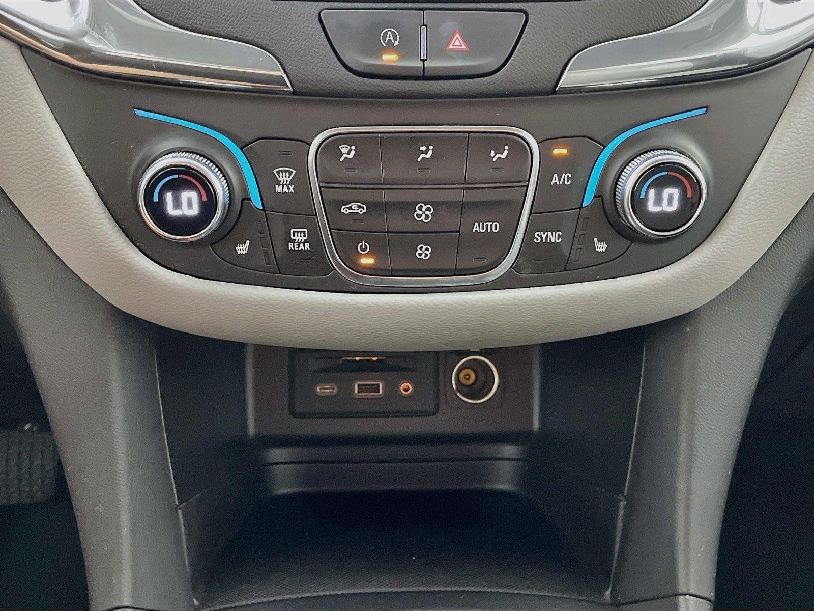 Used 2023 Chevrolet Equinox LT AWD/4WD image 18