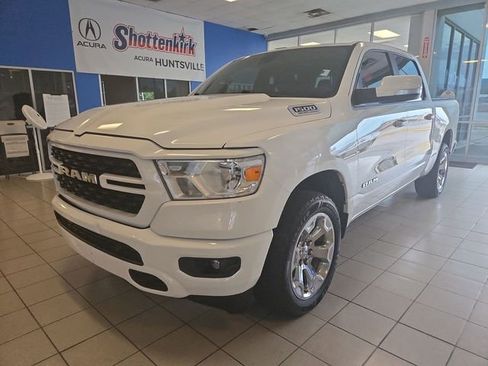 Used 2022 RAM 1500 Big Horn AWD/4WD image 4