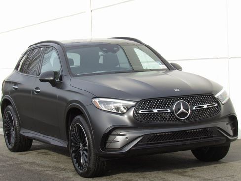 New 2026 Mercedes-Benz GLC 300 4MATIC image 2