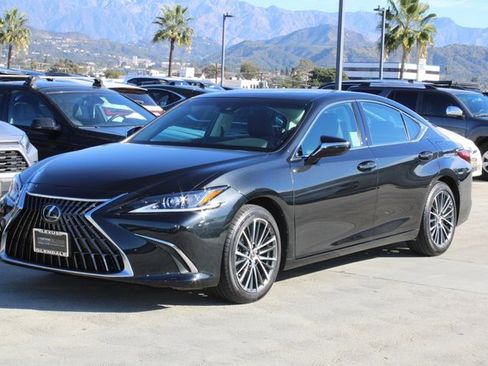 Certified 2023 Lexus ES 350 w/ Premium Package image 3