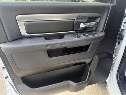 Used 2021 RAM 1500 Classic Warlock AWD/4WD image 11