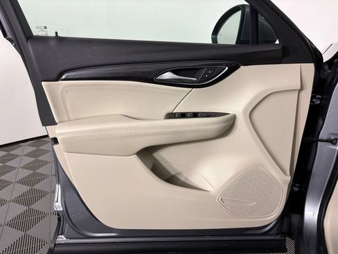 Used 2021 Buick Envision Preferred FWD image 16