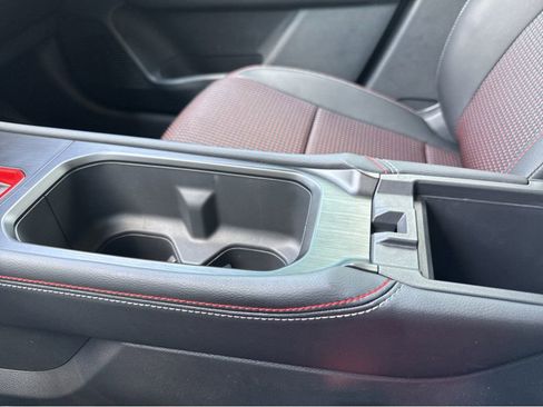 New 2026 Nissan Kicks SR FWD image 7