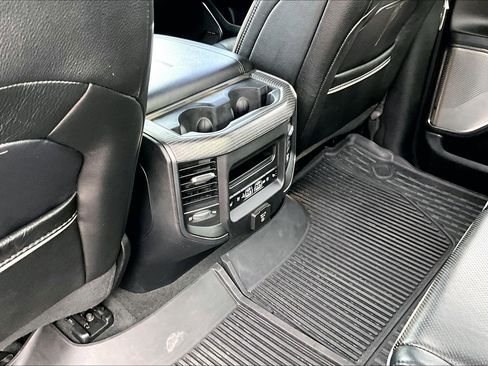 Used 2020 RAM 1500 Limited image 11
