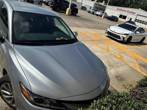 Used 2023 Toyota Camry LE FWD image 10