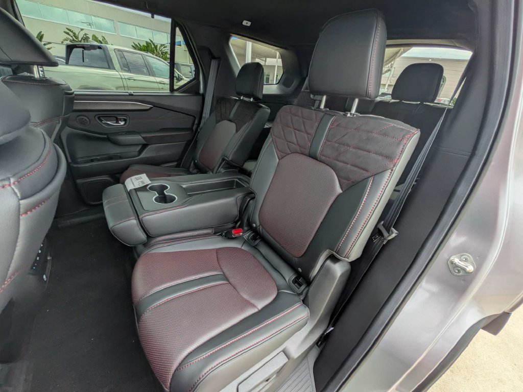 New 2026 Honda Pilot Black Edition image 15