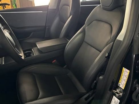 Used 2024 Tesla Model 3 Long Range RWD image 5