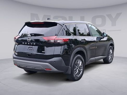 Used 2023 Nissan Rogue S AWD/4WD image 5