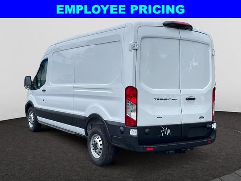 New 2026 Ford Transit 250 148 Medium Roof Extended AWD w/ Load Area Protection Package image 3
