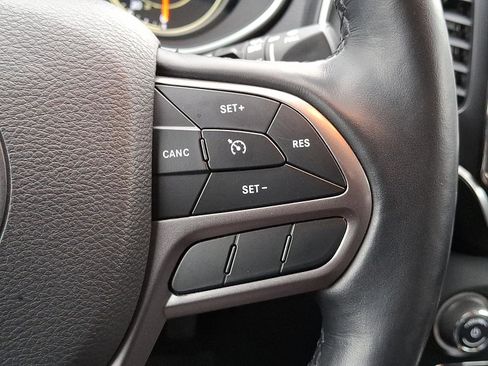 Used 2021 Jeep Cherokee Latitude Lux w/ Comfort/Convenience Group image 20