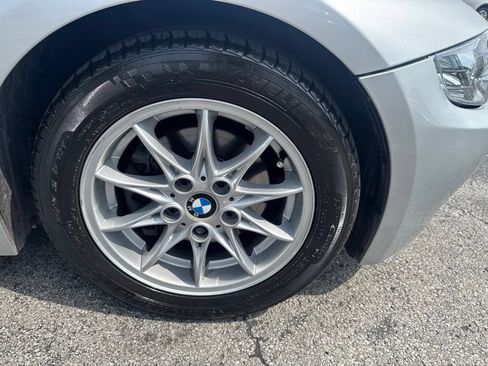 Used 2004 BMW Z4 2.5i RWD image 36