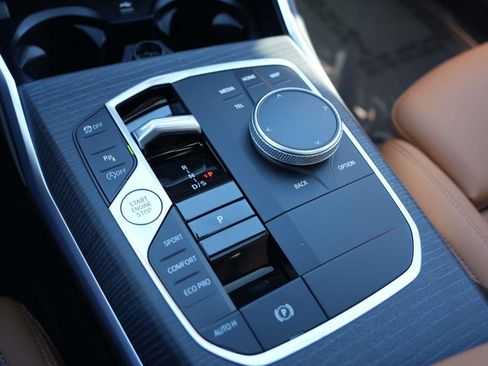 New 2026 BMW 330i Sedan w/ Premium Package image 21