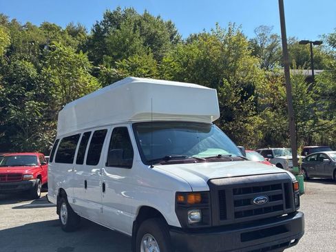 Used 2011 Ford E-350 and Econoline 350 Extended Super Duty w/ PWR Group image 7