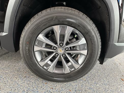 New 2026 Chevrolet Equinox LT FWD image 31
