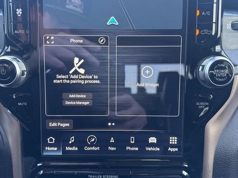 Used 2022 RAM 1500 Laramie AWD/4WD image 25