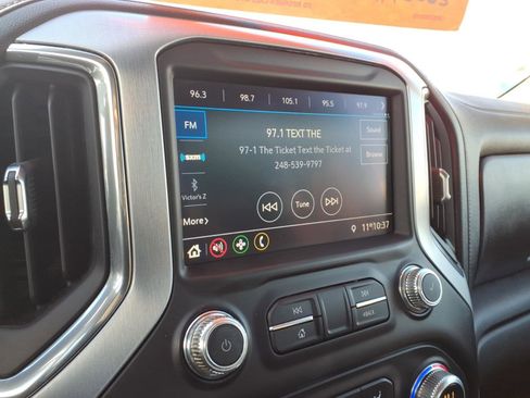 Used 2022 GMC Sierra 1500 Elevation image 21