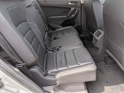 Used 2019 Volkswagen Tiguan SEL Premium AWD/4WD image 19