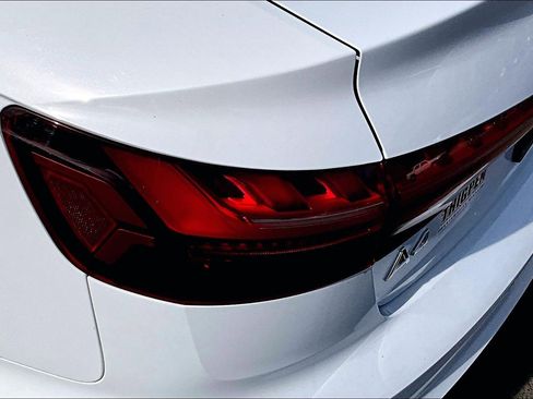 Used 2023 Audi A4 2.0T Premium image 23