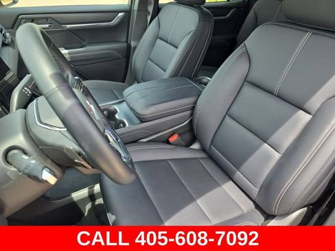 Used 2026 GMC Acadia Elevation w/ Elevation Premium Package AWD/4WD image 70