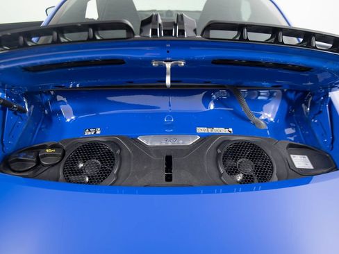 Certified 2025 Porsche 911 Carrera RWD image 51