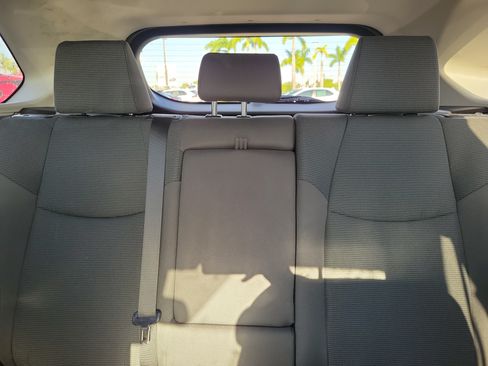 Used 2024 Toyota RAV4 LE AWD/4WD image 21