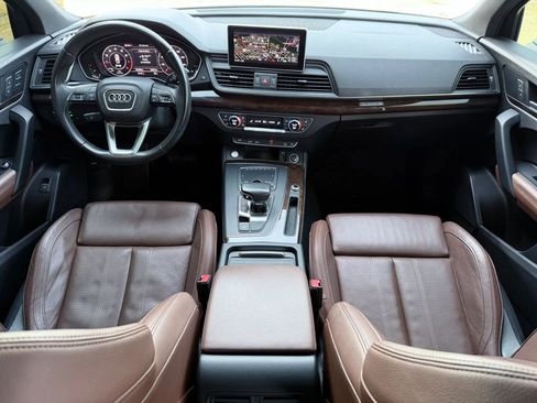 Used 2020 Audi Q5 2.0T Premium Plus AWD/4WD image 11