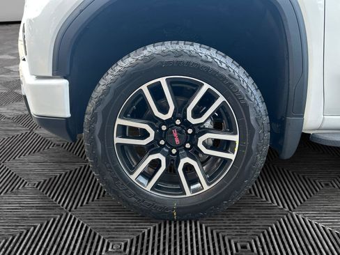 New 2026 GMC Sierra 1500 AT4 image 14