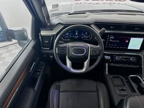 Used 2024 GMC Sierra 2500 Denali w/ Denali Reserve Package image 28