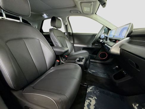 Used 2024 Hyundai Ioniq 5 Limited image 29